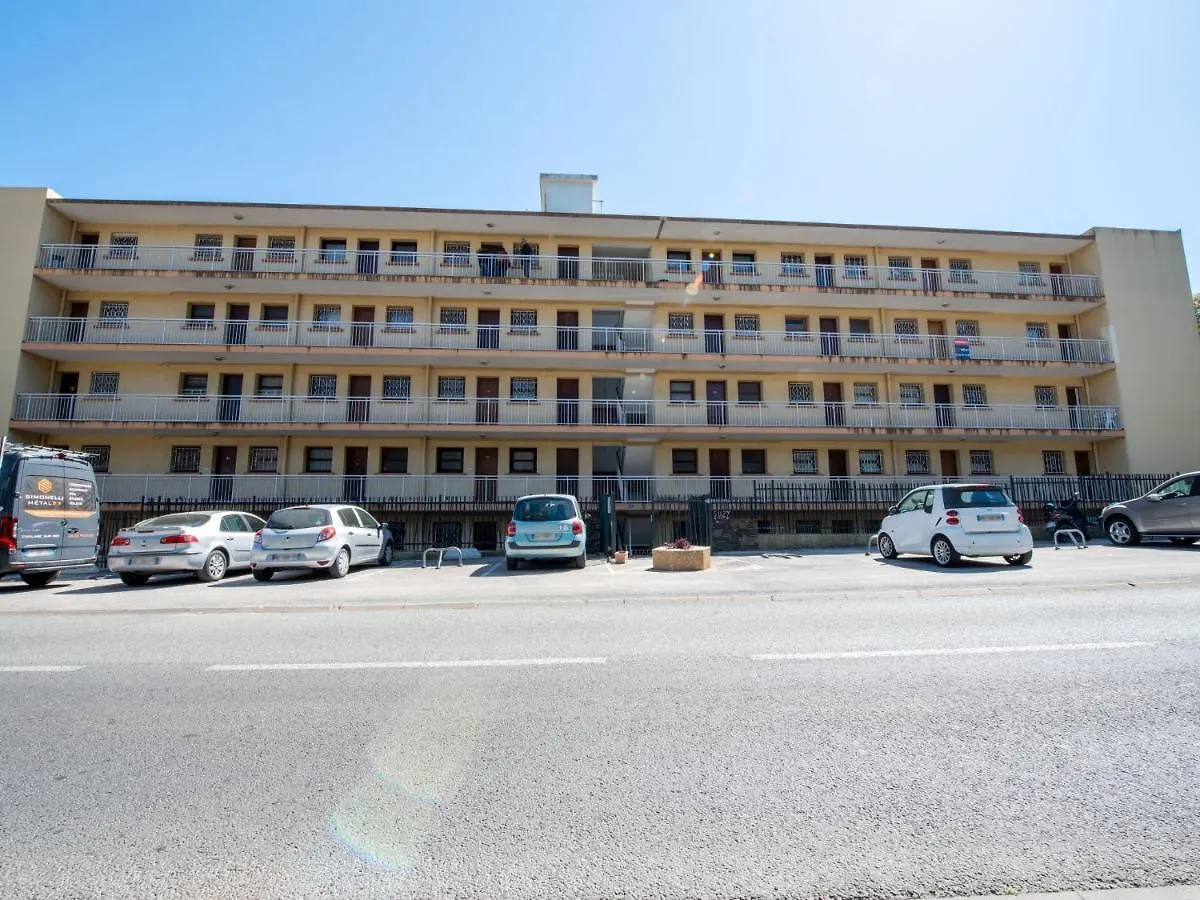 Apartment Le Suzy By Interhome Cavalaire-sur-Mer